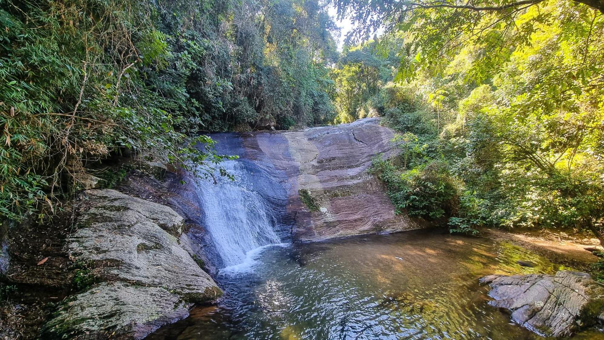 Alojamento de Turismo Selvagem Chale 02 Com Mini Cozinha No Coracao De Penedo Itatiaia (Rio de Janeiro)