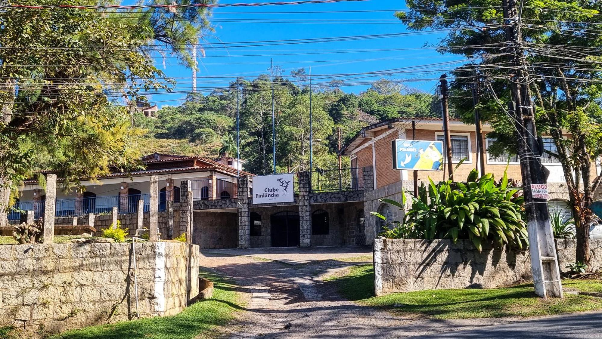 Chale 02 Com Mini Cozinha No Coracao De Penedo
